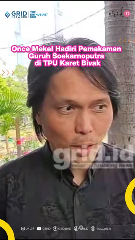 Once Mekel Hadiri Pemakaman Guruh Soekarnoputra di TPU Karet Bivak