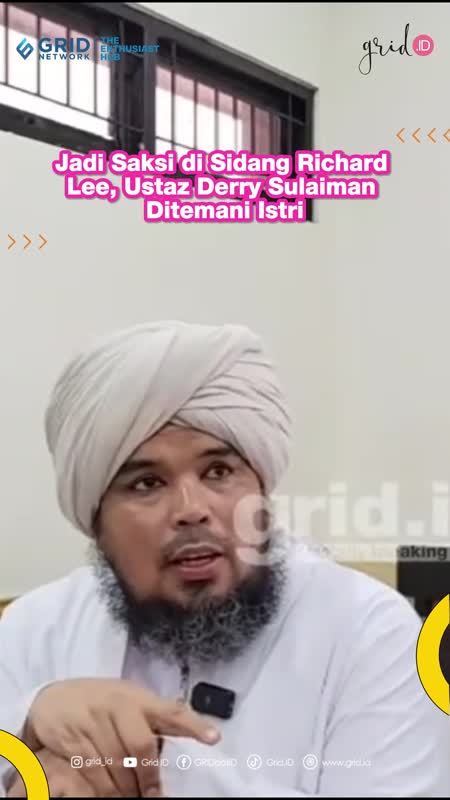 Jadi Saksi Di Sidang Richard Lee, Ustaz Derry Sulaiman Ditemani Istri