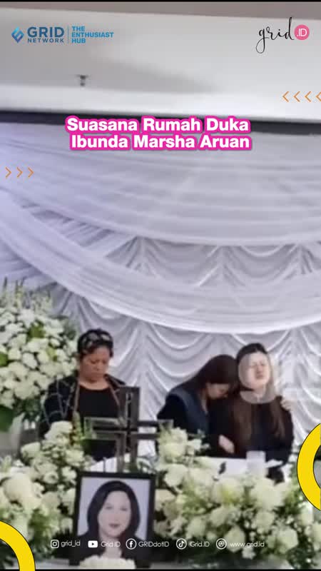 Suasana Rumah Duka Ibunda Marsha Aruan