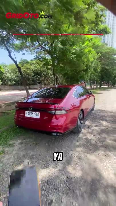 Nyalain Honda Accord Bisa Pake HP!