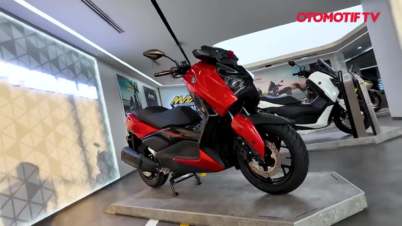 Yamaha XMAX  2025