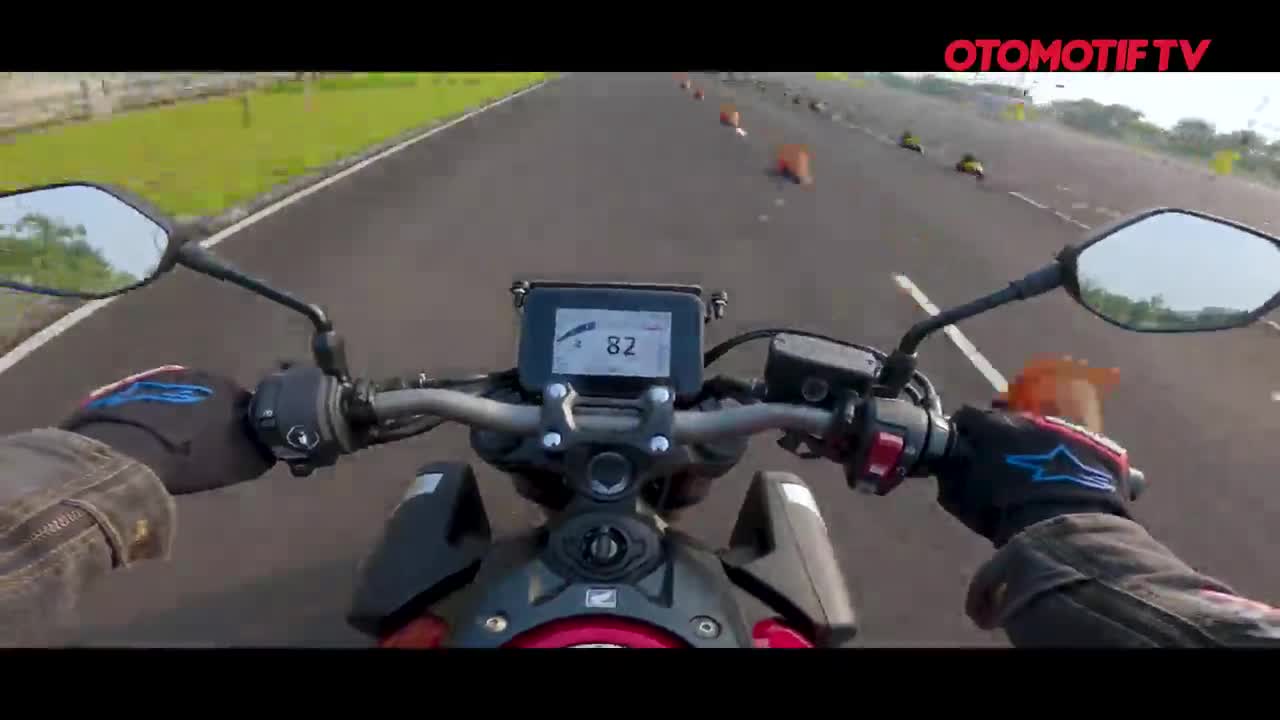 HiRes FIRST RIDE HONDA CB 650