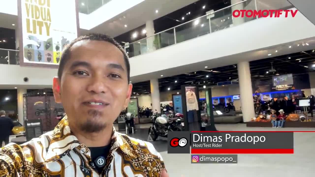 Hires Yamaha Plaza Museum