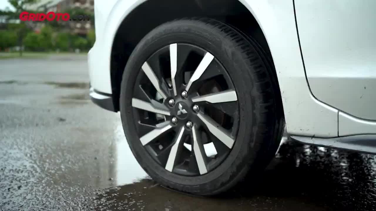 Digempur Rival Kanan-Kiri, Xpander Masih Jadi MPV Laris