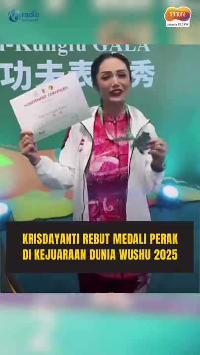 Krisdayanti Raih Medali Perak pada Kejuaraan Dunia Wushu 2025 di China #Shorts #KD