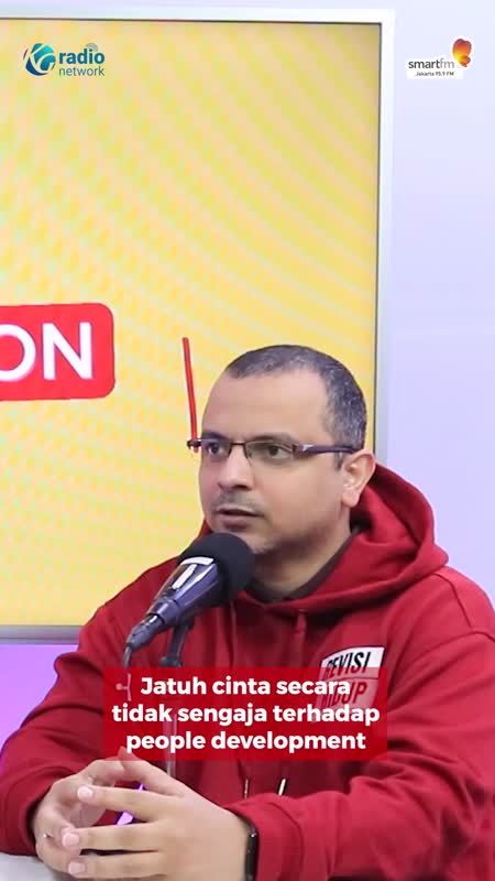 tidak sengaja jatuh cinta dengan people development #shorts #development #growth