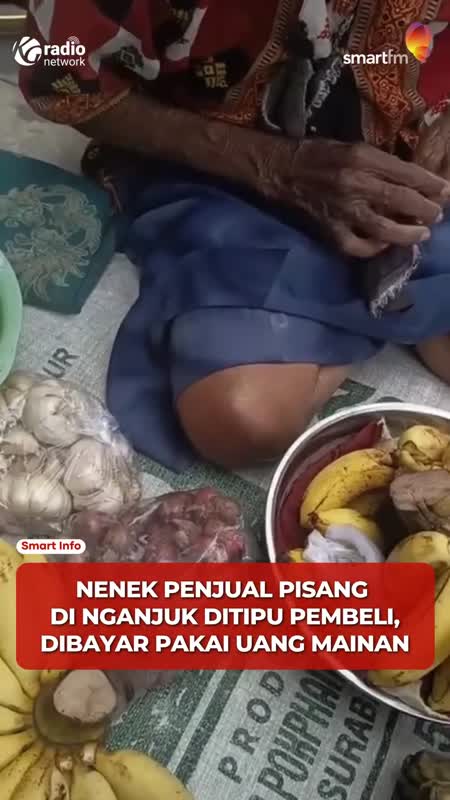 Kisah Mbah Yatemi (81), Pedagang Pisang Ditipu Pembeli Pakai Uang Mainan #Shorts