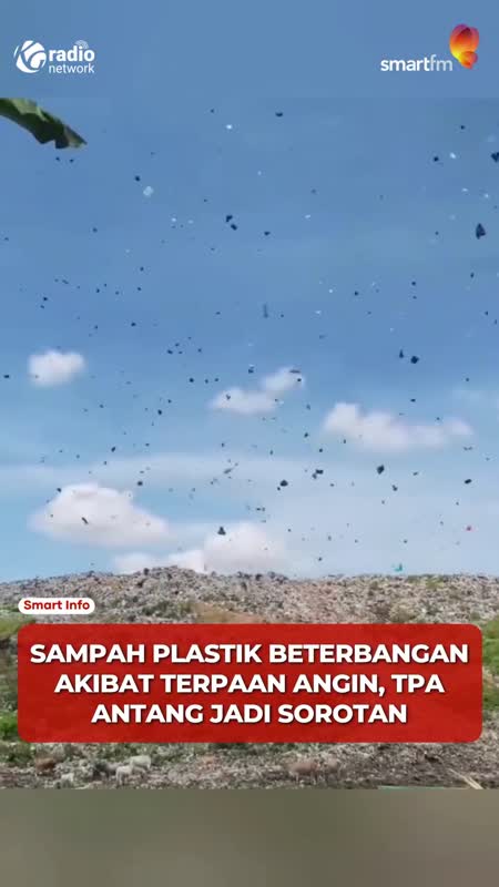 Sampah Plastik “Terbang” dari TPA Antang Saat Angin Kencang #Shorts