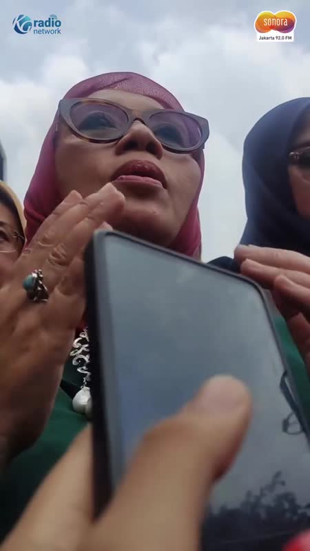 Menteri PPPA Usul Gerbong Perempuan Dipindah ke Tengah Usai Insiden Bekasi #Shorts