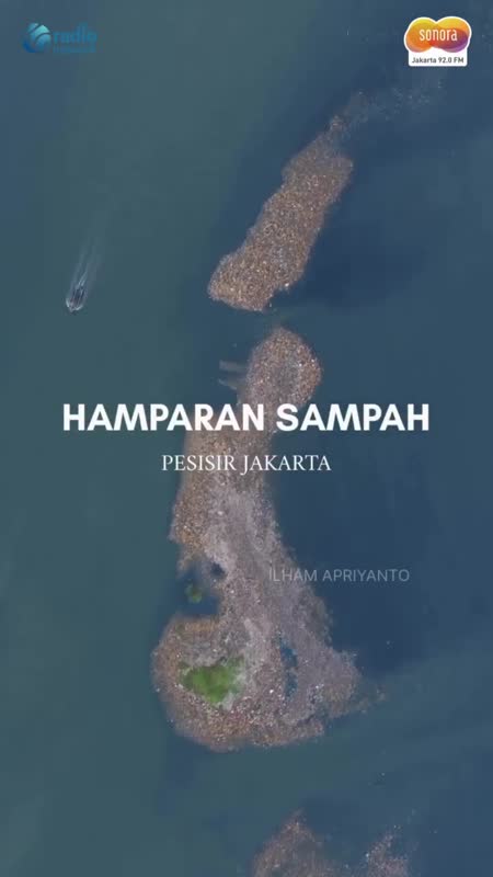 Viral! Gunungan Sampah di Muara Angke Mirip Pulau Kecil #Shorts